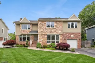121 N Cottage Pl, Westfield, NJ 07090 - Photo 1