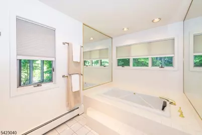 43 Croft Rd, Jefferson Township, NJ 07849 - Photo 17