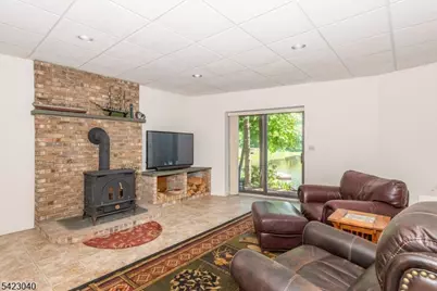 43 Croft Rd, Jefferson Township, NJ 07849 - Photo 13