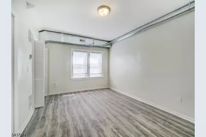 57 Poe Ave #3, Newark, NJ 07106 - Photo 3