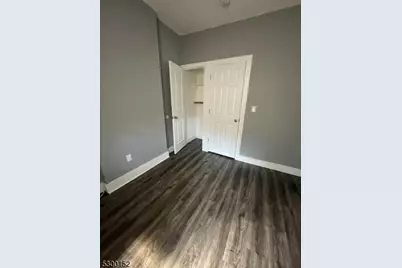 27 Schuyler Ter, East Orange, NJ 07017 - Photo 11