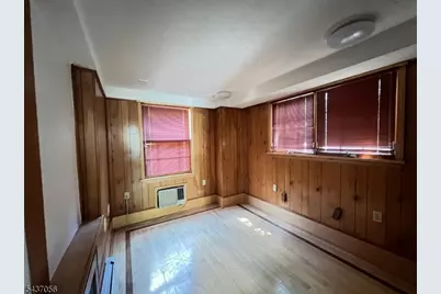 325 Bogert Ave, Ridgewood, NJ 07450 - Photo 11