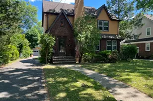 325 Bogert Ave, Ridgewood, NJ 07450 - Photo 1