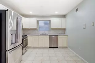 190 S 11th St, Newark, NJ 07107 - Photo 7