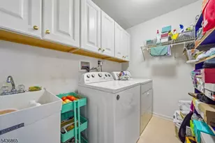 11 Hopkins Ct, Parsippany, NJ 07054 - Photo 33