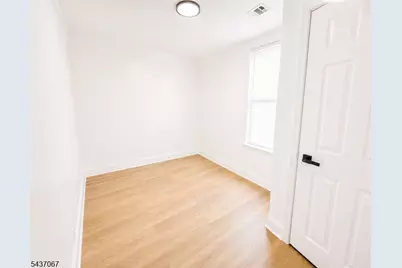 96 Nichols St, Newark, NJ 07105 - Photo 3