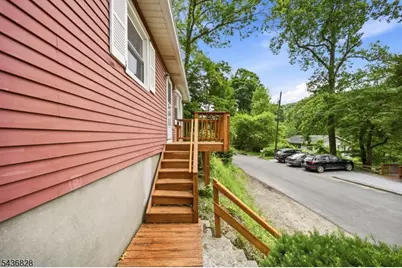 48 E Shore Dr, Vernon, NJ 07462 - Photo 3