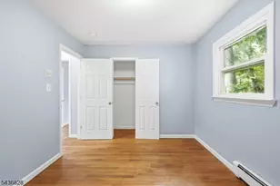 48 E Shore Dr, Vernon, NJ 07462 - Photo 11