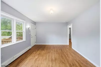 48 E Shore Dr, Vernon, NJ 07462 - Photo 7