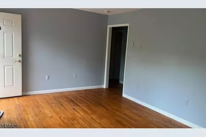 48 E Shore Dr, Vernon, NJ 07462 - Photo 9