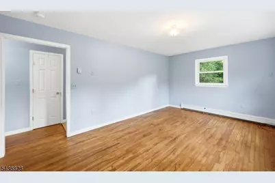 48 E Shore Dr, Vernon, NJ 07462 - Photo 17