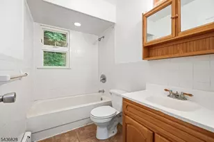 48 E Shore Dr, Vernon, NJ 07462 - Photo 15