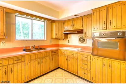 419 Knowlton St, Belvidere, NJ 07823 - Photo 9