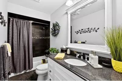 73 James Avenue, Clark Township, NJ 07066 - Photo 15