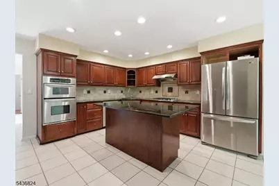 1079 Hoffman Rd, Bridgewater, NJ 08807 - Photo 17