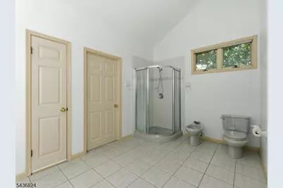 1079 Hoffman Rd, Bridgewater, NJ 08807 - Photo 33