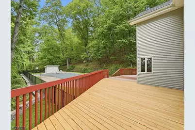 1079 Hoffman Rd, Bridgewater, NJ 08807 - Photo 5