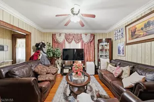 23 Orchard St, Elizabeth, NJ 07208 - Photo 3
