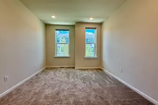 614 Sadie Cir, New Brunswick, NJ 08901 - Photo 19