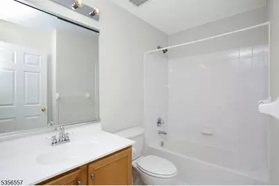 171 Patriot Hill Dr, Bernards Township, NJ 07920 - Photo 15