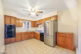 68 Colgate Ave, Paramus, NJ 07652 - Photo 11