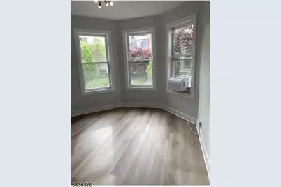 96 Hillside Ave, Nutley, NJ 07110 - Photo 9