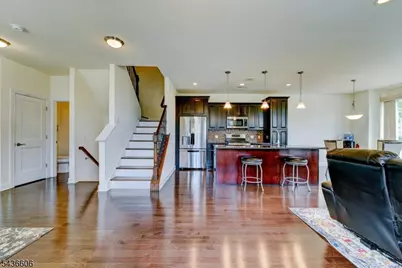 14 Lupine Ln, Allamuchy Township, NJ 07840 - Photo 5
