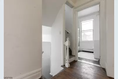 410 Chadwick Ave, Newark, NJ 07112 - Photo 21