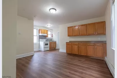 410 Chadwick Ave, Newark, NJ 07112 - Photo 9