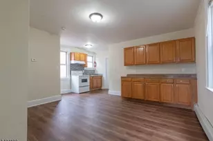 410 Chadwick Ave, Newark, NJ 07112 - Photo 9