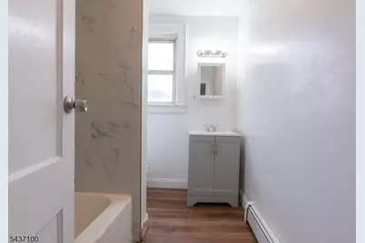 410 Chadwick Ave, Newark, NJ 07112 - Photo 35
