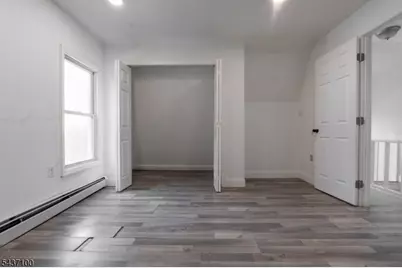 410 Chadwick Ave, Newark, NJ 07112 - Photo 27