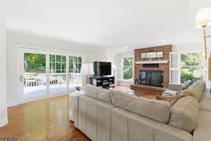 6 Fawn Ridge Rd, Clinton Township, NJ 08833 - Photo 19