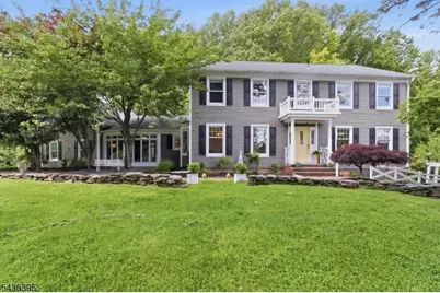 6 Fawn Ridge Rd, Clinton Township, NJ 08833 - Photo 1