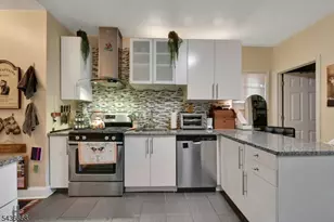 14 Wheeler St, Montclair, NJ 07042 - Photo 7