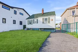 629 Erudo St, Linden, NJ 07036 - Photo 25