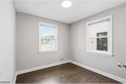 629 Erudo St, Linden, NJ 07036 - Photo 13