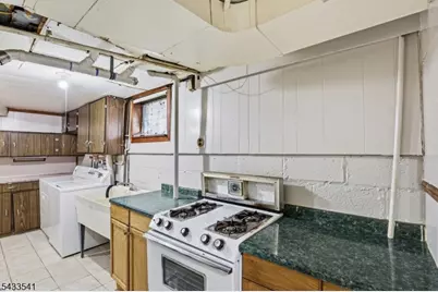 629 Erudo St, Linden, NJ 07036 - Photo 21