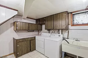 629 Erudo St, Linden, NJ 07036 - Photo 19