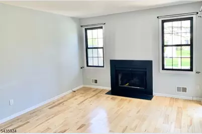 305 Marten Rd, Montgomery Township, NJ 08540 - Photo 3