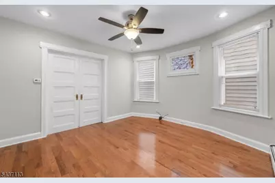 185 N 18th St #1, East Orange, NJ 07017 - Photo 11