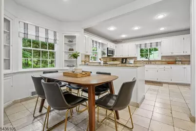 8 Cross Gates, Millburn, NJ 07078 - Photo 15