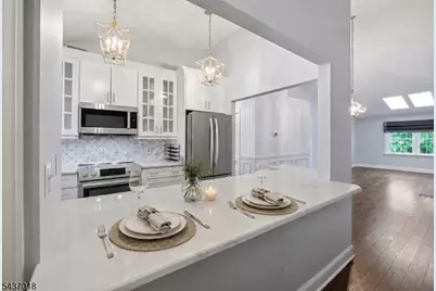 130 Smithfield Ct, Bernards Township, NJ 07920 - Photo 1