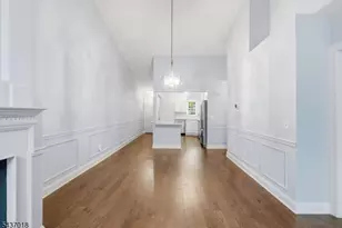 130 Smithfield Ct, Bernards Township, NJ 07920 - Photo 11