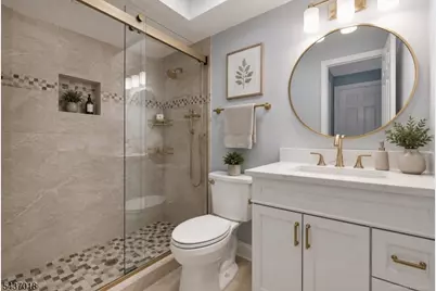 130 Smithfield Ct, Bernards Township, NJ 07920 - Photo 13