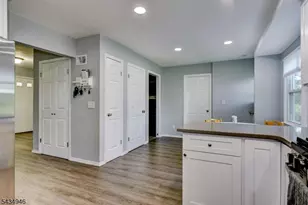 539 Lyme Rock Rd, Bridgewater, NJ 08807 - Photo 9