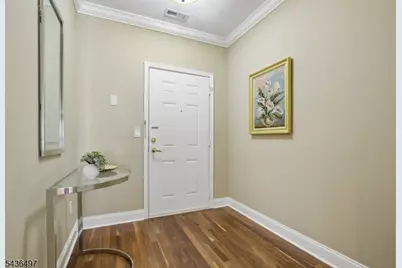 5211 Pointe Gate Dr, Livingston Twp., NJ 07039 - Photo 3