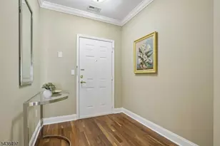 5211 Pointe Gate Dr, Livingston Twp., NJ 07039 - Photo 3