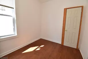 94 Grant St, Passaic, NJ 07055 - Photo 11