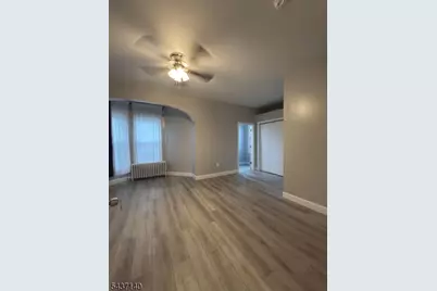222 Devon St, Kearny, NJ 07032 - Photo 5